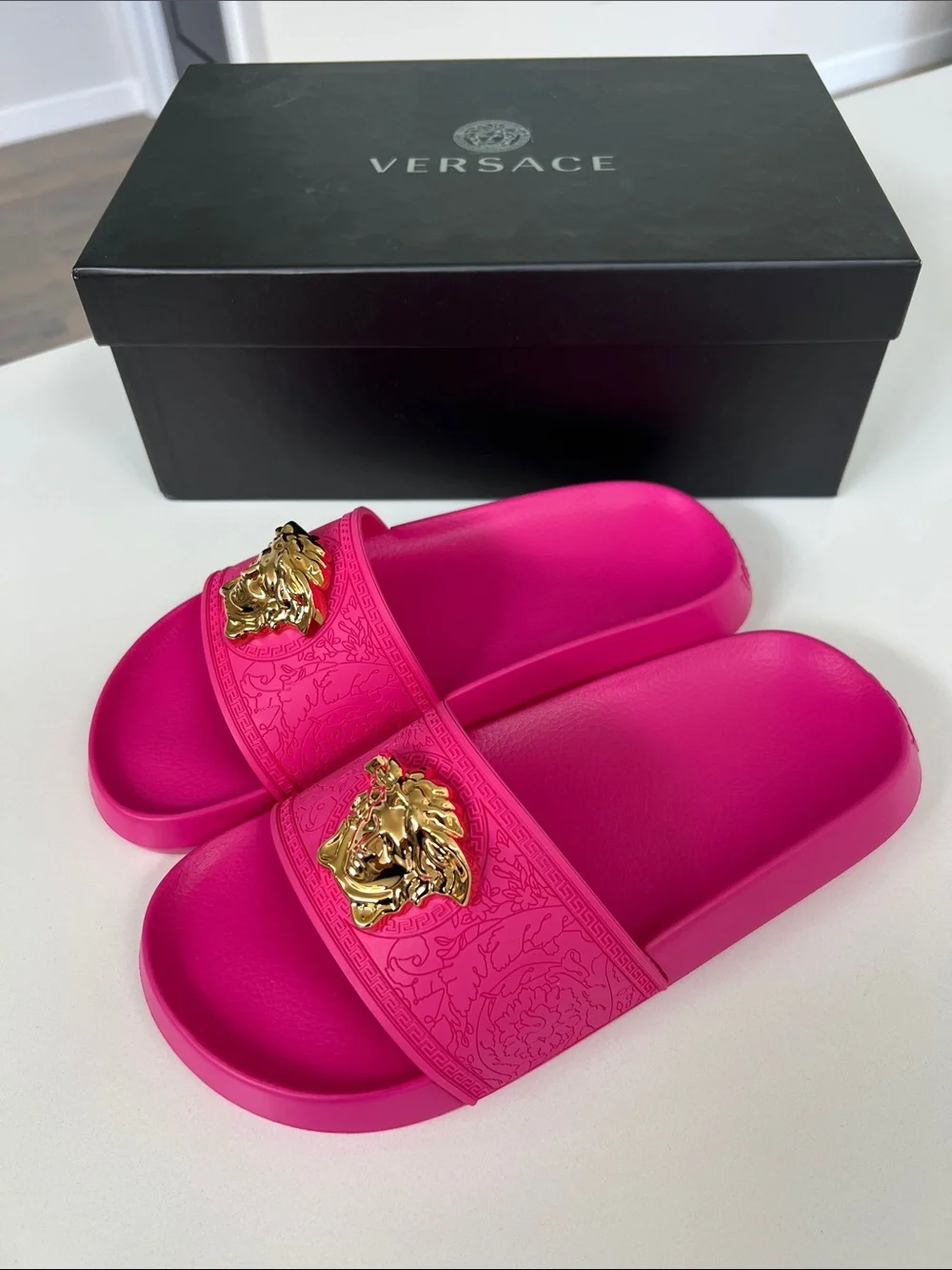 Versace pink la medusa rubber open toe slides sandals gold tone embossed baroque